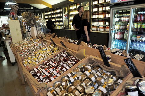 Adelaide Hills And Hahndorf Half-Day Tour From Adelaide - Holiday Adelaide 0