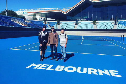 Melbourne Sports Walking Tour - Holiday Adelaide 1
