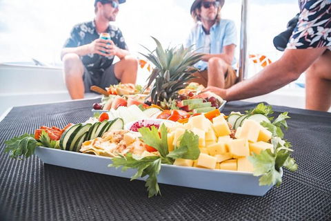 2-Night Whitsundays Sailing Adventure: Whitsunday Getaway - Holiday Adelaide 0