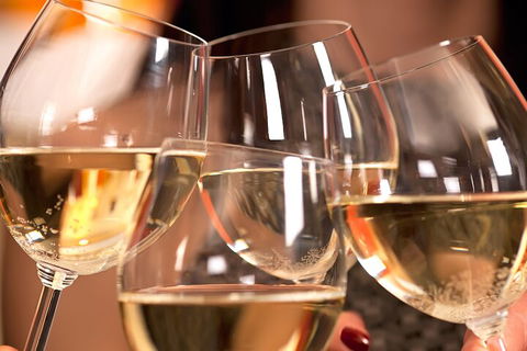 Yarra Valley Wine Tour Inc Lunch With A Glass Of Wine, Tastings And Chocolate - Holiday Adelaide 5
