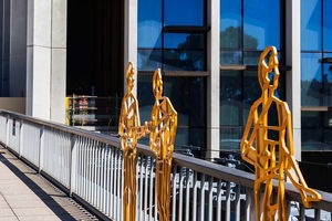 Adelaide 90-Minute Pedicab Tour: Street Art Experience