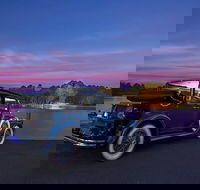 Blue Mountains Vintage Cadillac Tour with Local Guide - Holiday Adelaide