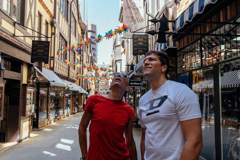 Highlights & Hidden Gems With Locals: Best Of Perth Private Tour - Holiday Adelaide 0