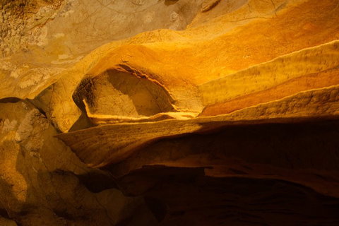 From The Mountains To The Bay - 4 Day Rediscovery Small Group Tour - Holiday Adelaide 0