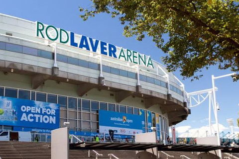 Melbourne Sports Walking Tour - Holiday Adelaide 2