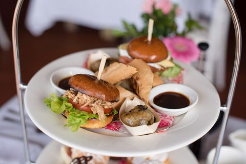 Sunshine Coast Signature High Tea And Wine Experience (Min 6 Adults) - Holiday Adelaide 0