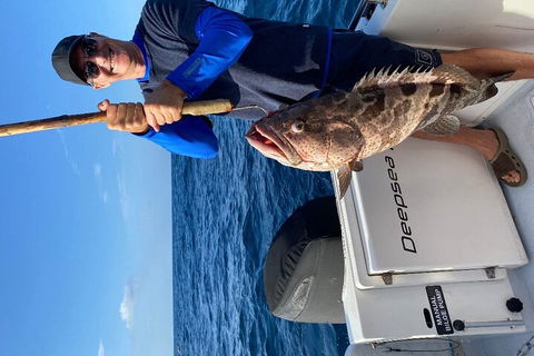 1/2 Day 5 Hour Offshore Fishing Charter - Holiday Adelaide 5