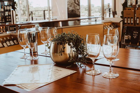 6 Day Esperance & Margaret River Adventure Tour - Holiday Adelaide 2